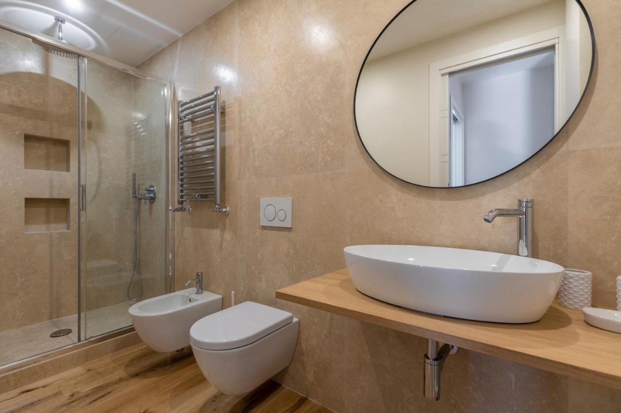La Dolce Vita - Sunny Penthouse Trastevere Station 100Sqm Roma Exterior foto